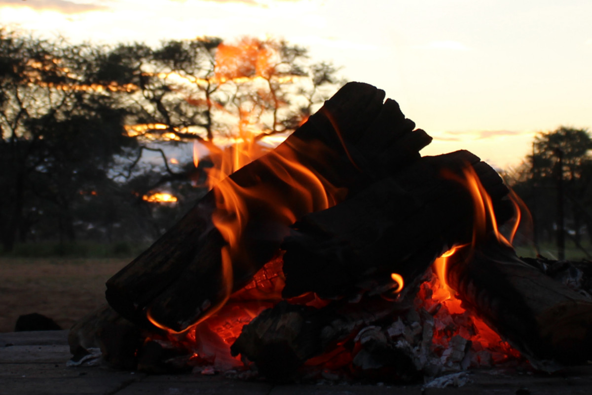 Nambika Bushcamp Fire 